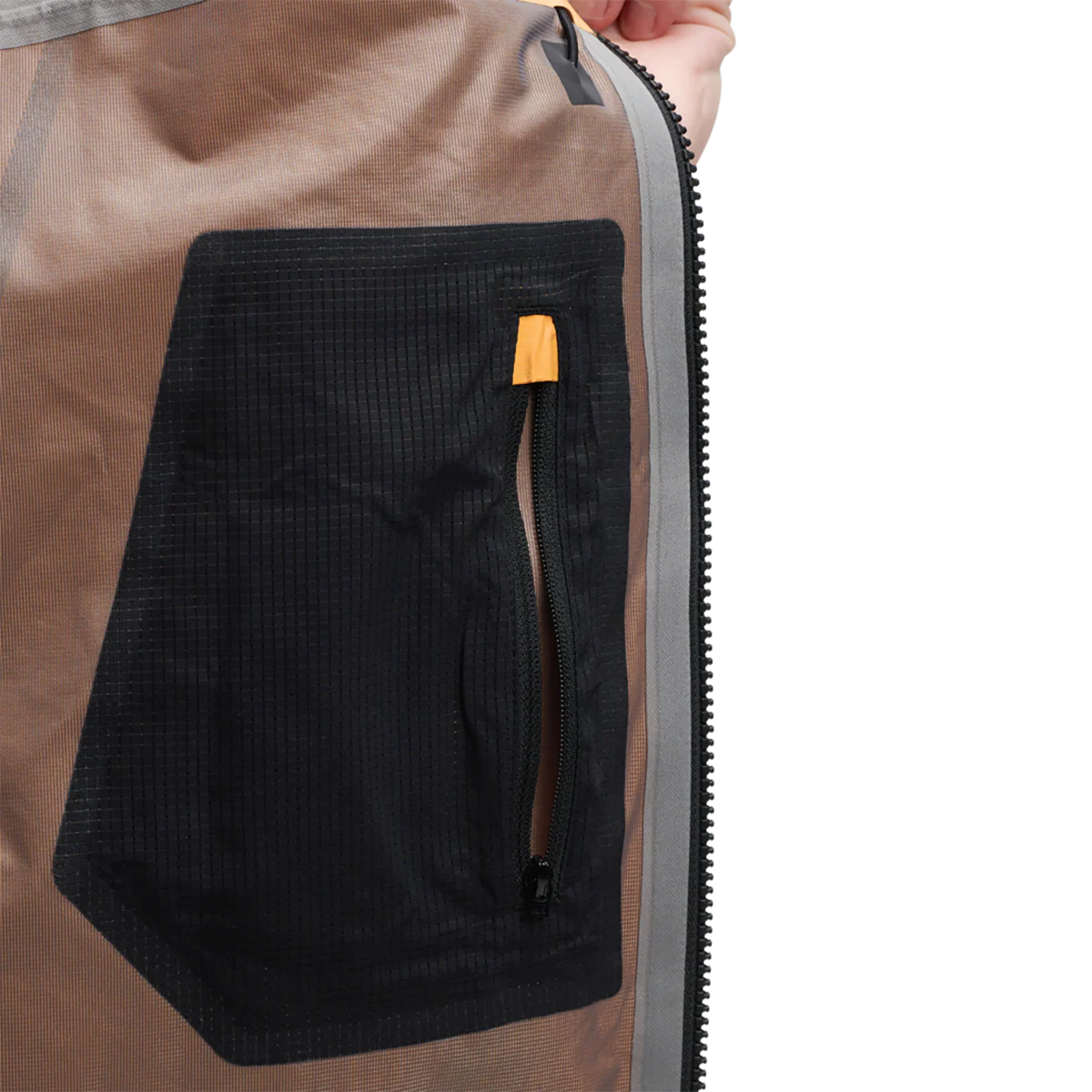 ON Storm Jacket - Image 15