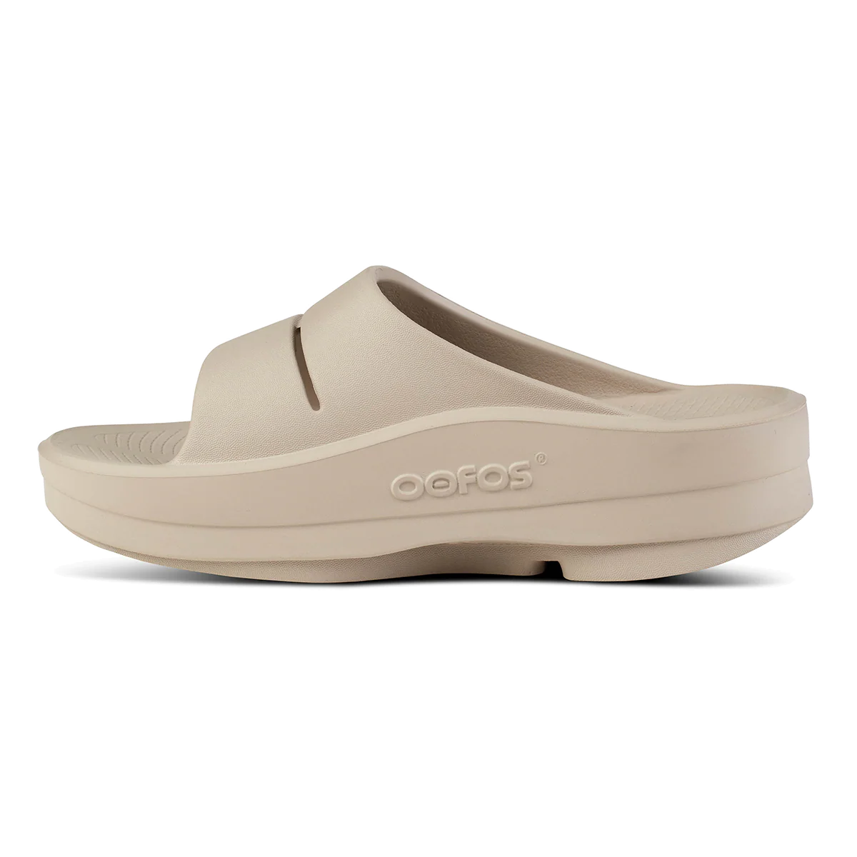 Oofos OOmega OOahh Slide - Image 6