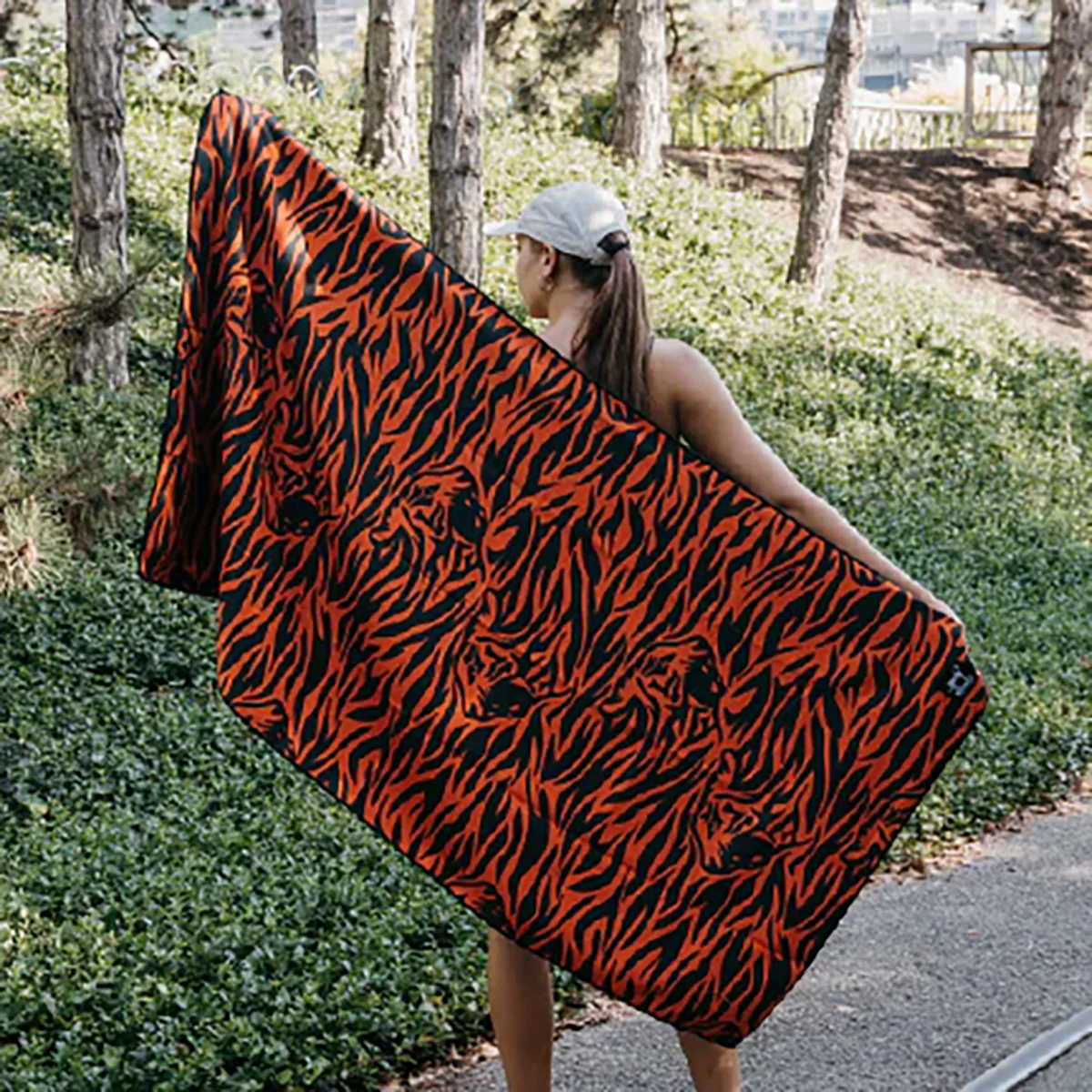 Sprints Towel - Image 2